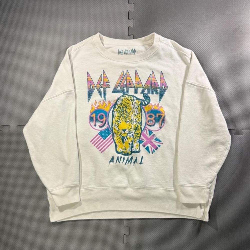 Def Leppard Animal 1987 Graphic Sweatshirt XL Off White Oversized Rock Band Tee